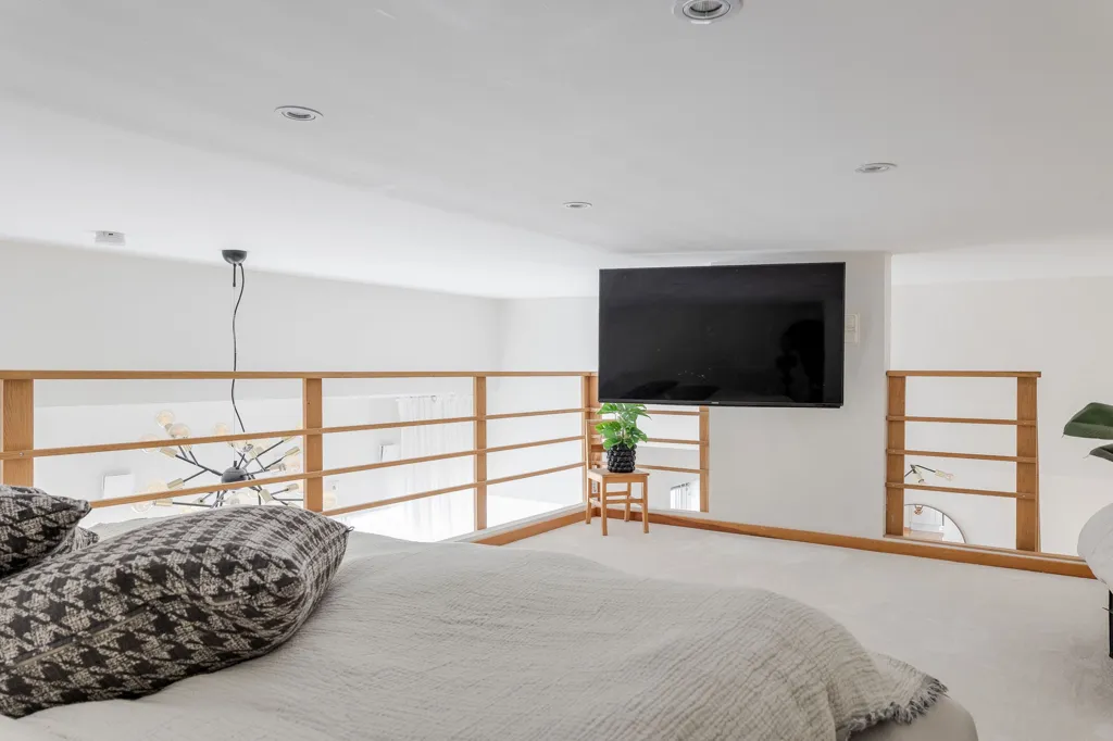 Magamistoad - Stylish Apartment with Loft in Växjö