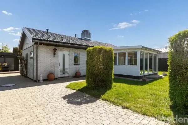 Exterior - 1960s Villa with Garden in Copenhagen S