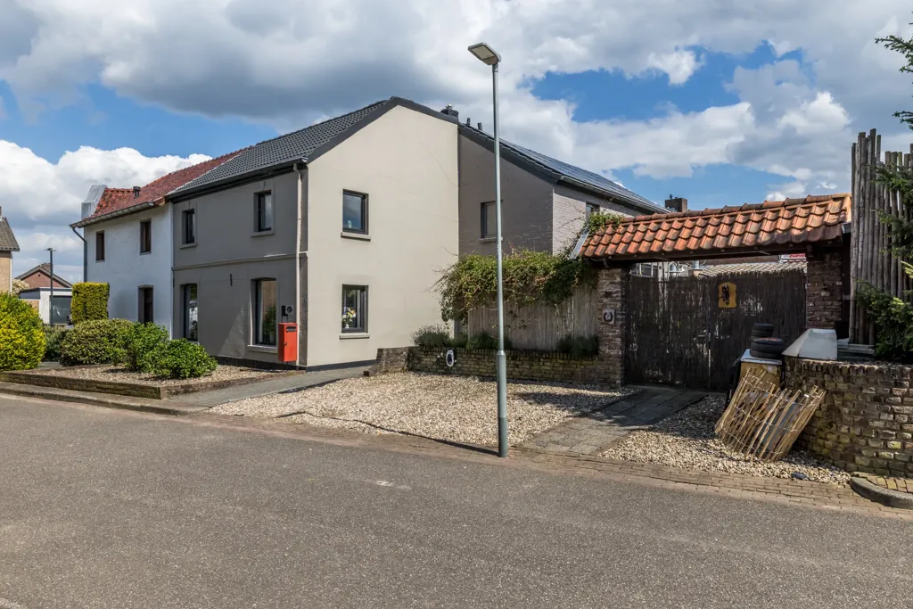 7-toaline maja asukohas Merkelbeek