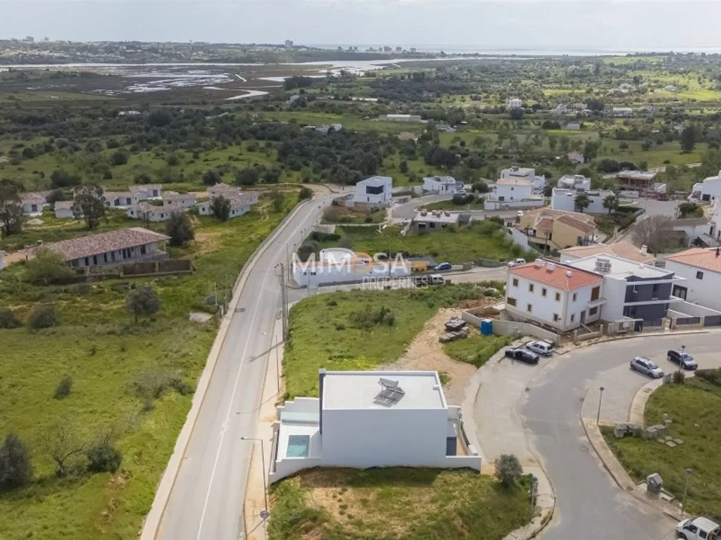 Õhuvaade - Contemporary Villa with Pool in Mexilhoeira Grande