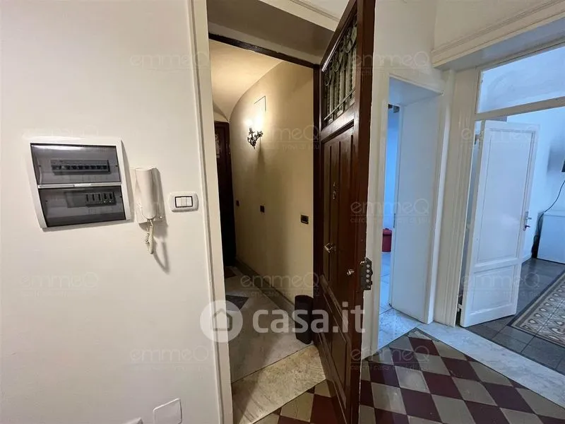 Ingresso - Quadrilocale with Balconies in Palermo