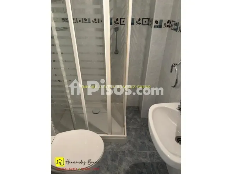 Vannitoad - Student-Friendly Flat with Balcony in Semicentro