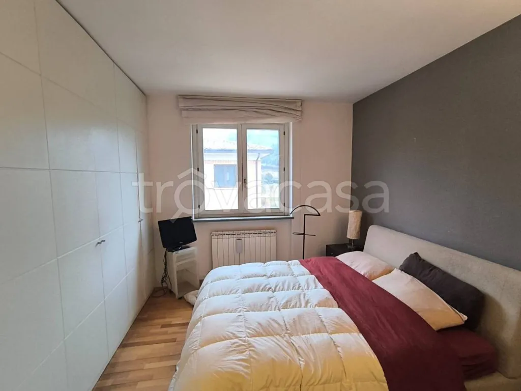 Magamistoad - Trilocale with Balcony in Foligno