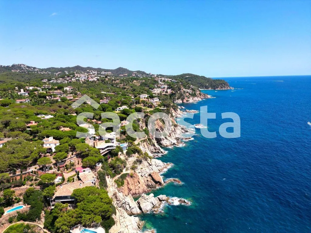 Õhuvaade - Development Land with Sea View in Lloret de Mar