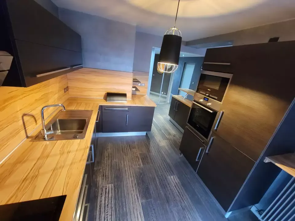 Cuisine - Appartement T3 bis avec Balcon en Hyper Centre Annemasse