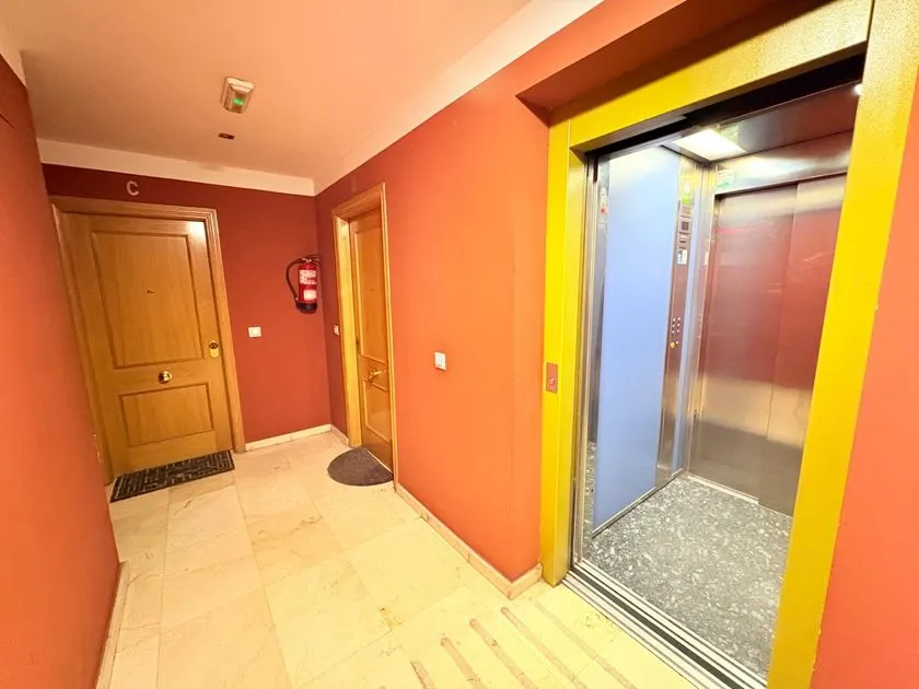 Ingresso - Apartment with Private Parking in Ponferrada