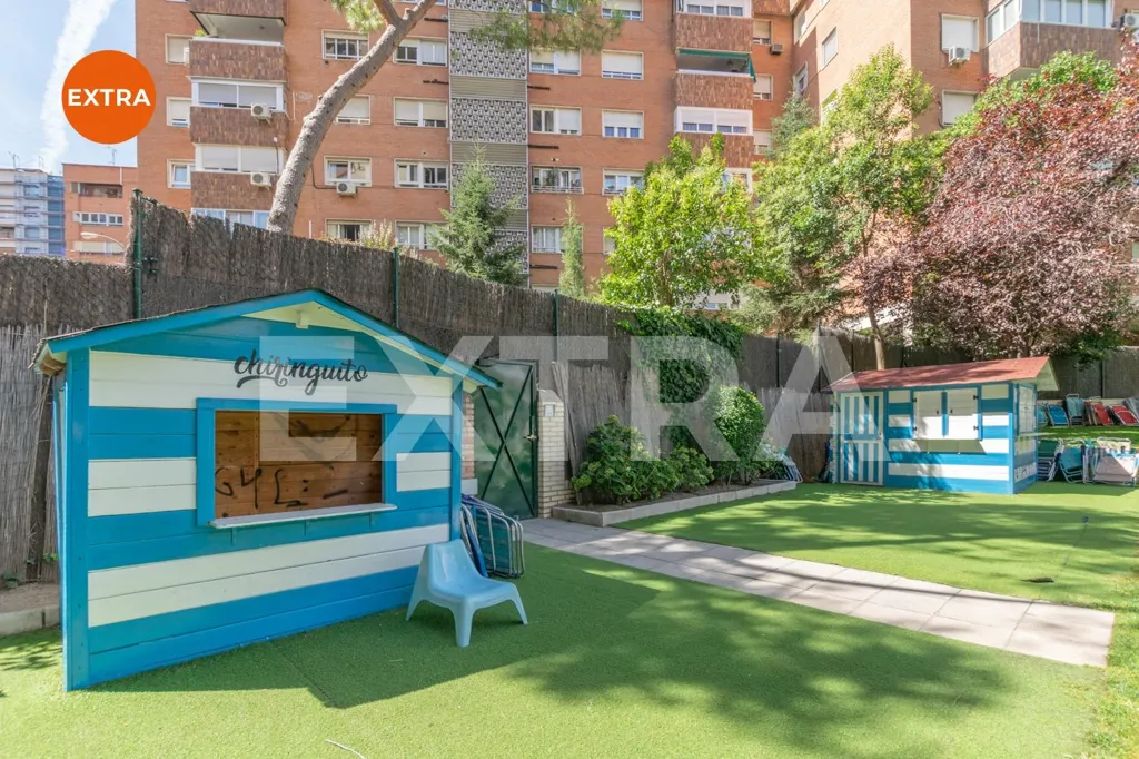 Jardin - Reformated Apartment with Views in Chamartín