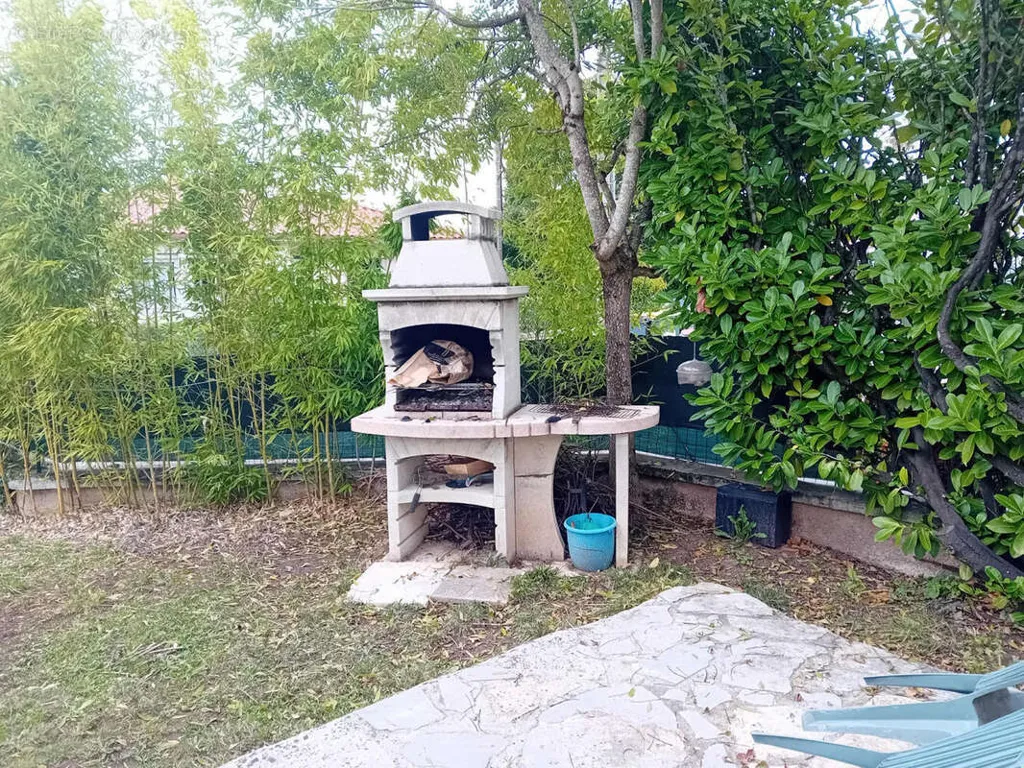 Aed - Spacious House with Garden in Cahors