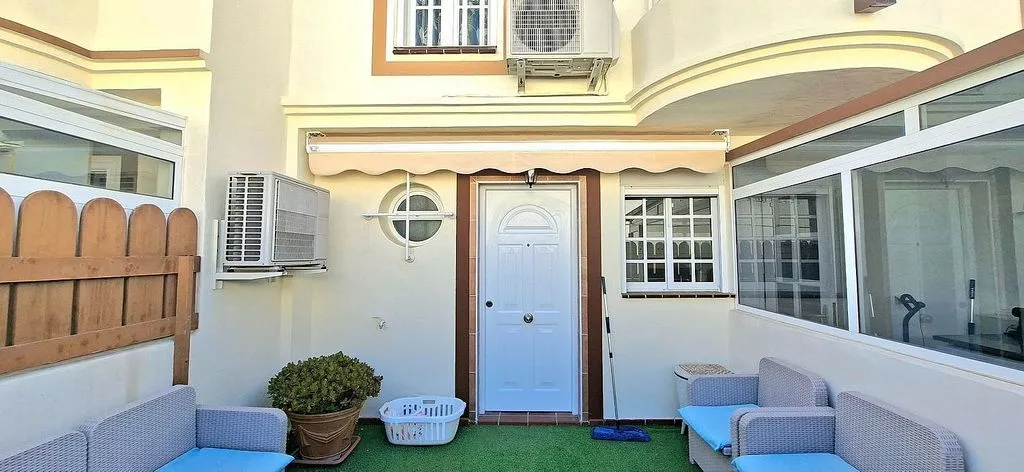 Aed - Semi-Detached Villa with Pool in Chayofa