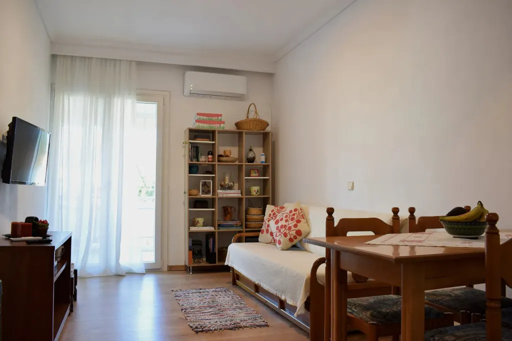Elutuba - Renovated Flat with Sea View in Kavala