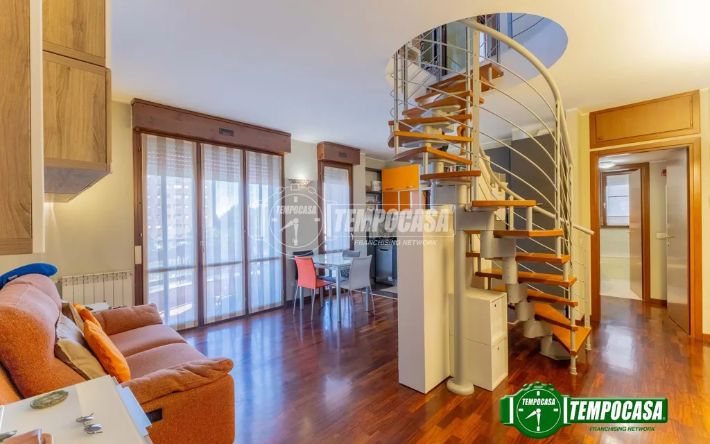 Elutuba - Modernised Three-Room Flat with Balcony in Milan