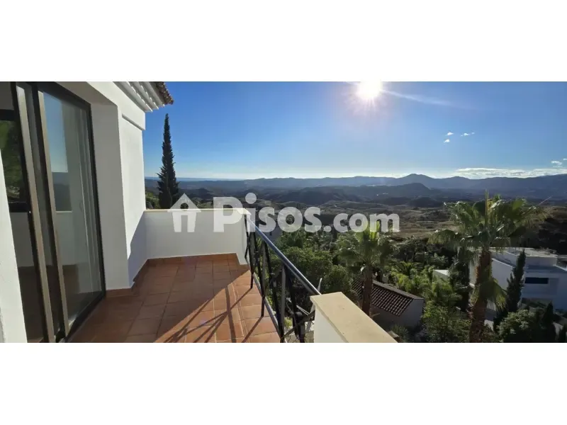 Terrasse - Contemporary Villa with Sea Views in Valtocado