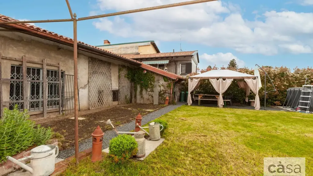 Aed - Charming Rustico with Terrace in Vedano Olona