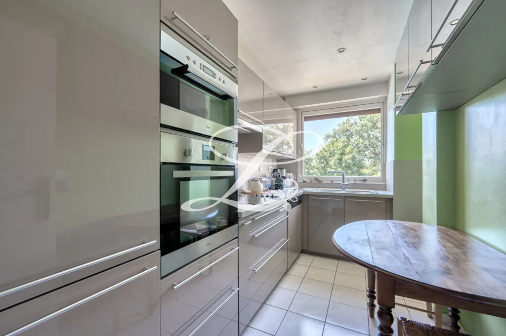 Cucina - 5-Piece Flat with Piscine in Maisons-Laffitte