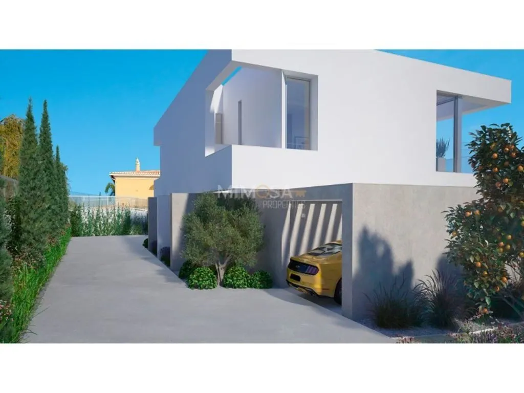 Contemporary Villa with Ocean Views in Praia da Luz
