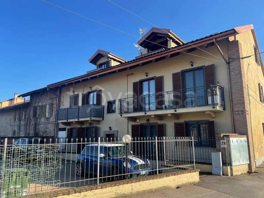 Extérieur - Modern Apartment with Balcony in Trofarello
