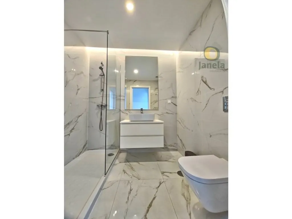 Vannitoad - Luxury Flat with Heated Pool in Figuras, Faro