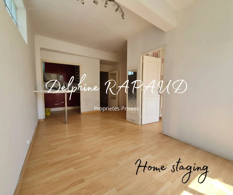 Living Room - 2-Bedroom Flat with Parking in Nogent-le-Rotrou