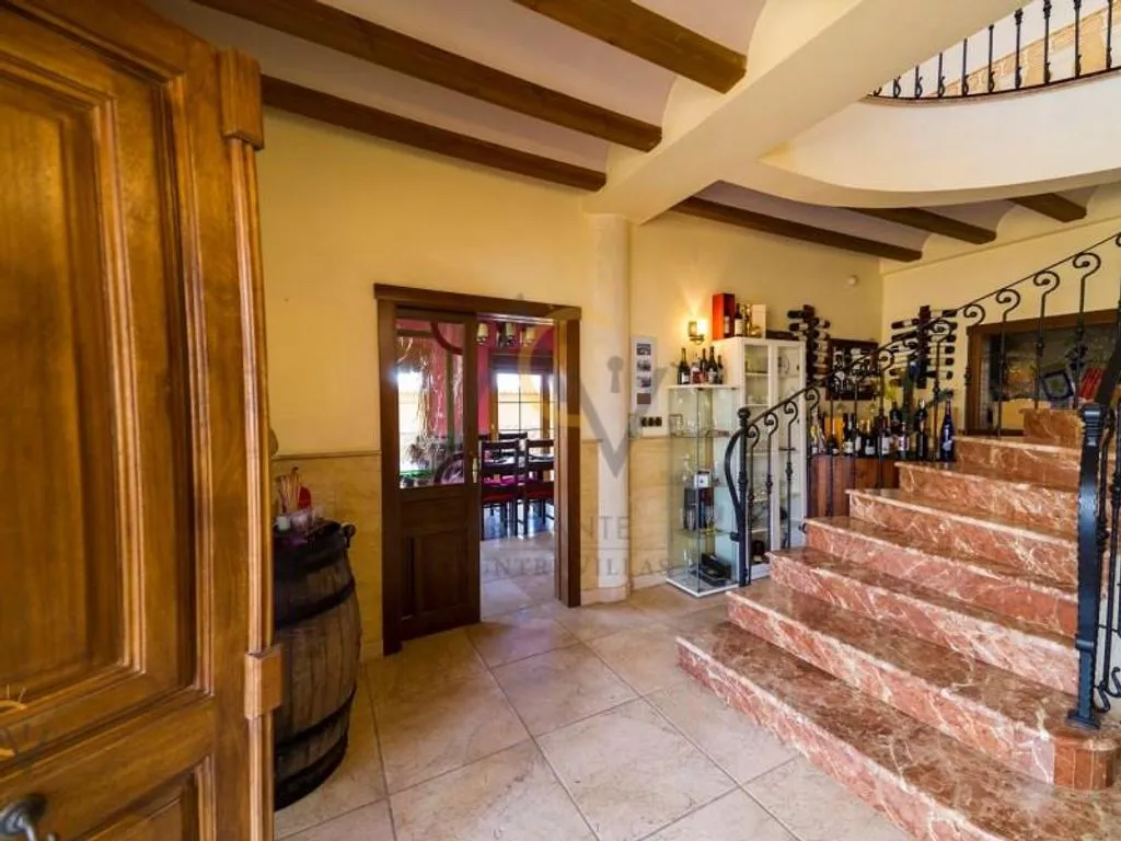 Esik - Luxury House with Pool in Pinoso