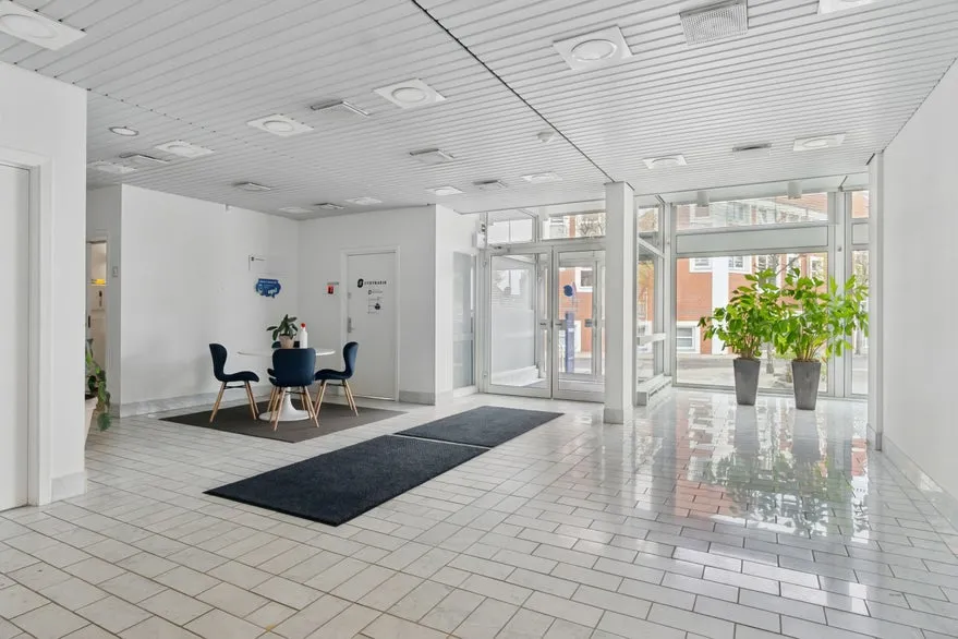 Entrée - Office Complex near Vejen Station