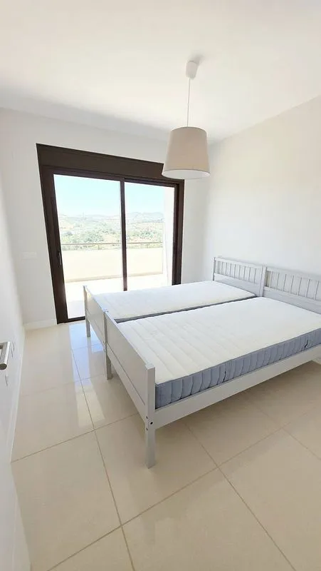 Chambres - Apartment with Pool in Estepona Urbanisation