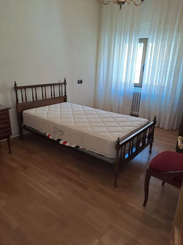 Magamistoad - Furnished Flat with Balcony in Carmelitas