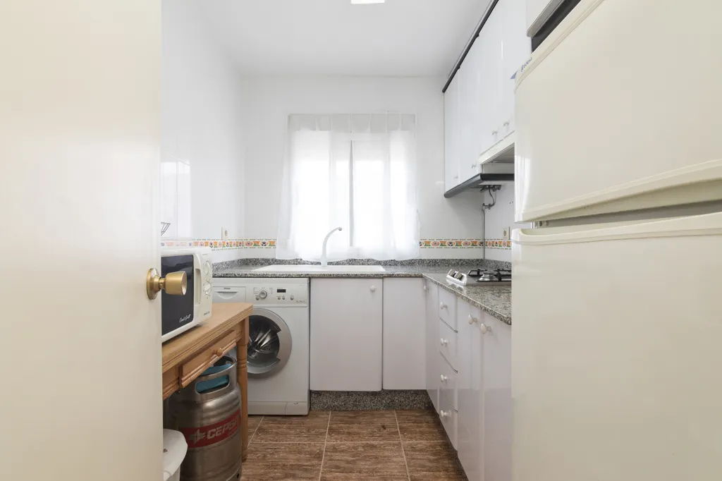 Kitchen - Renovated Bungalow with Beach Access in Tamarit