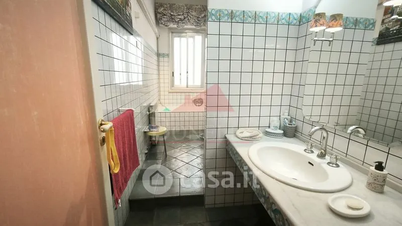 Salles de bain - Apartment with Balcony in Caltagirone