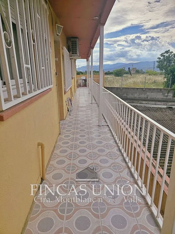 Balcone - Duplex with Terrace and Garden in Valls