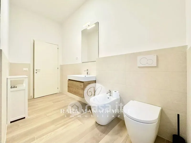 Vannitoad - Centralised Apartment with Four Balconies in Ancona