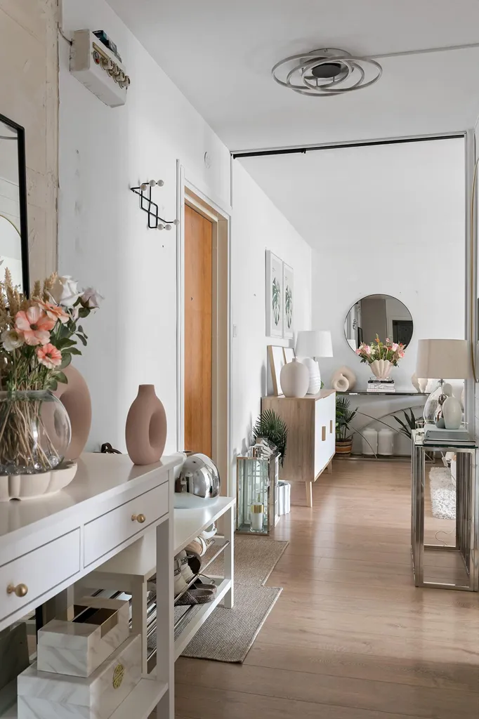 Hallway - Apartment with Central Location in Sölvesborg