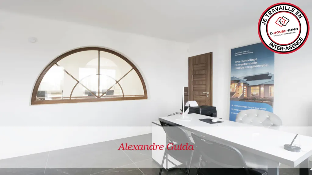 Office - 8-Piece House with Jacuzzi in Sarralbe