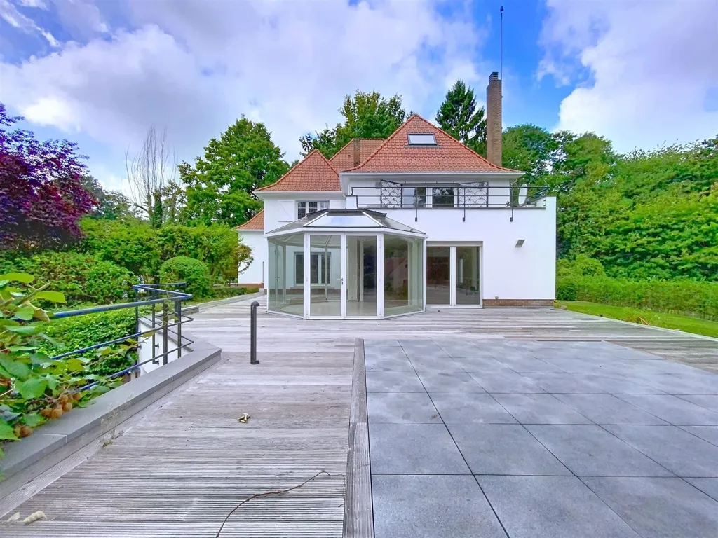 Terrass - 6-Bedroom Villa with Pool in Uccle