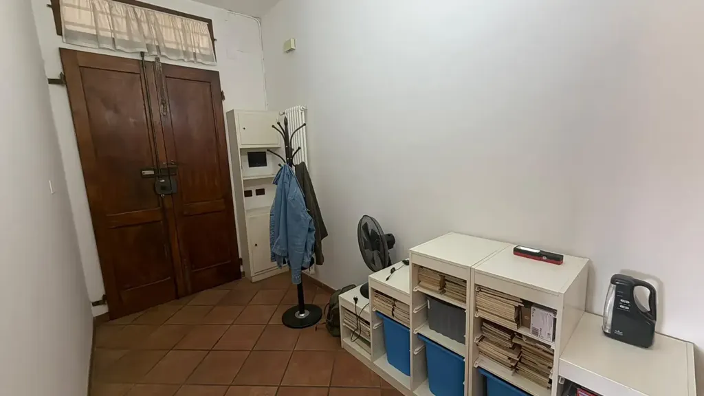 Pesuköök - Trilocale with Terrace in Florence