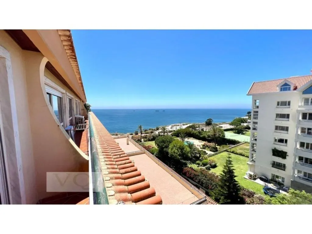 Rõdu - Luxury Seafront Flat in Cascais