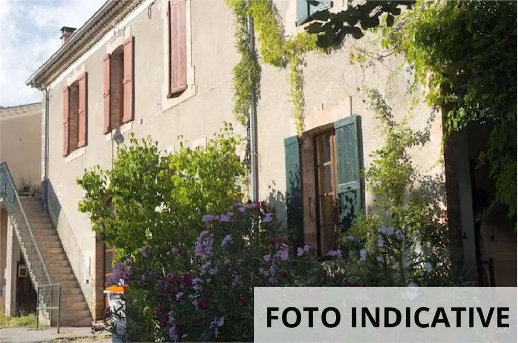 Välivaade - Independent House with Garage in Grantorto