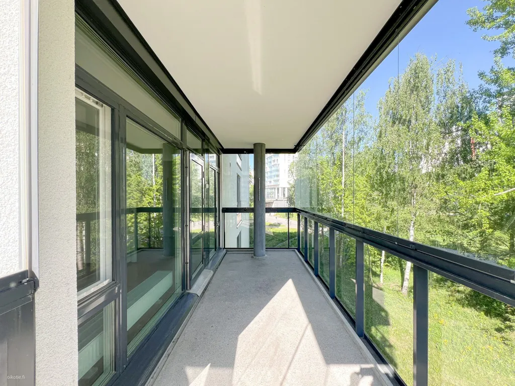 Rõdu - Modern Flat with Balcony in Matinkylä, Espoo