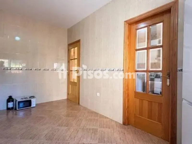 Cuisine - Semi-detached House with Pool in Loja
