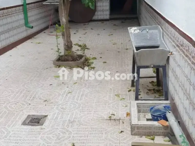 Aed - Chalet with Patio in Don Benito