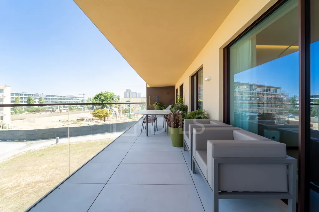 Balcon - T3 Apartment with River View in Vila Nova de Gaia