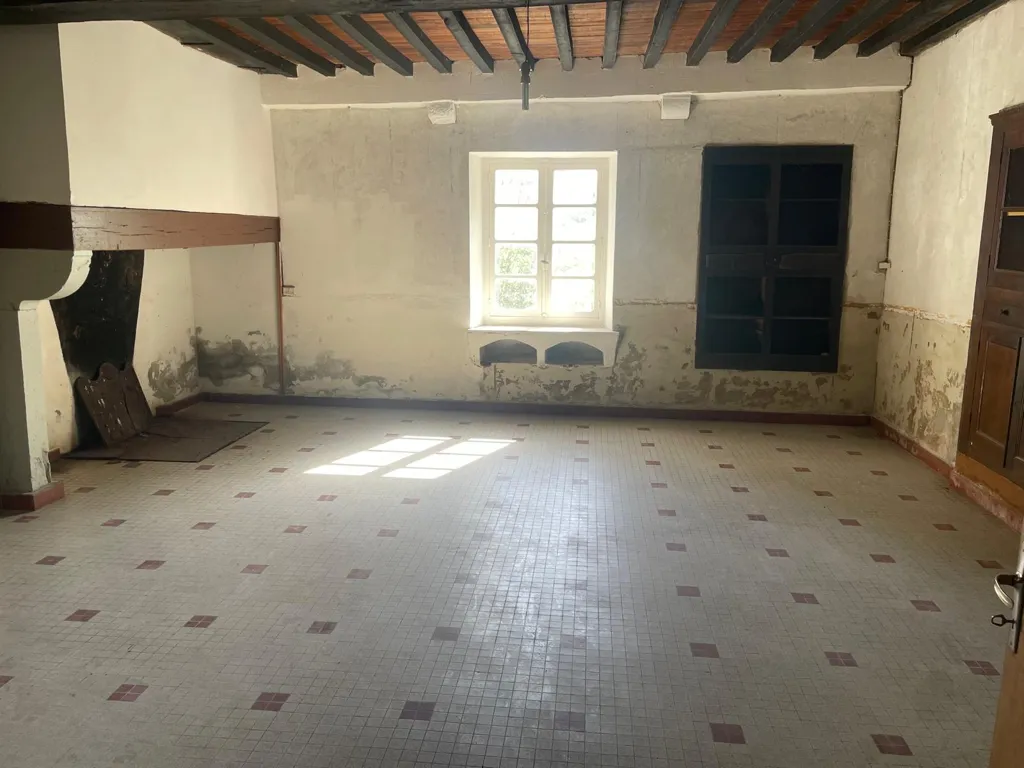 Pièces - Corps de Ferme Béarnais avec Vue à Lasseube