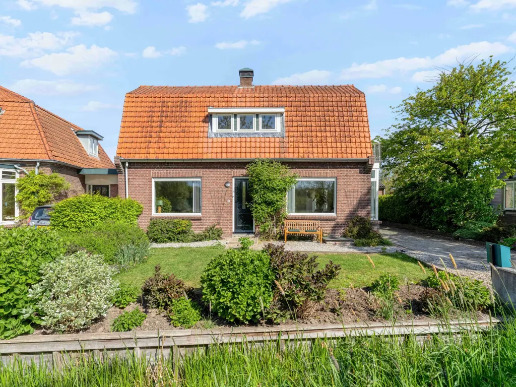 Esterno - Charming 1910 House with Water View in Vecht
