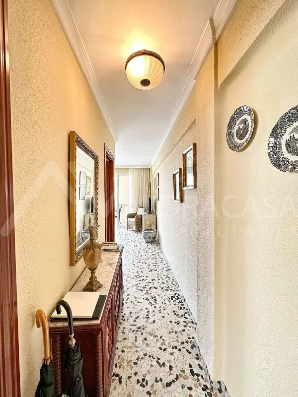 hallway_entrance