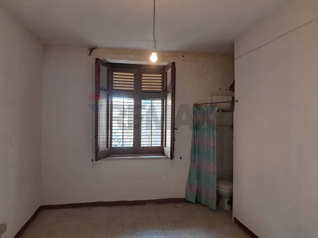 Pièces - Independent House with Terrace in Casteldaccia