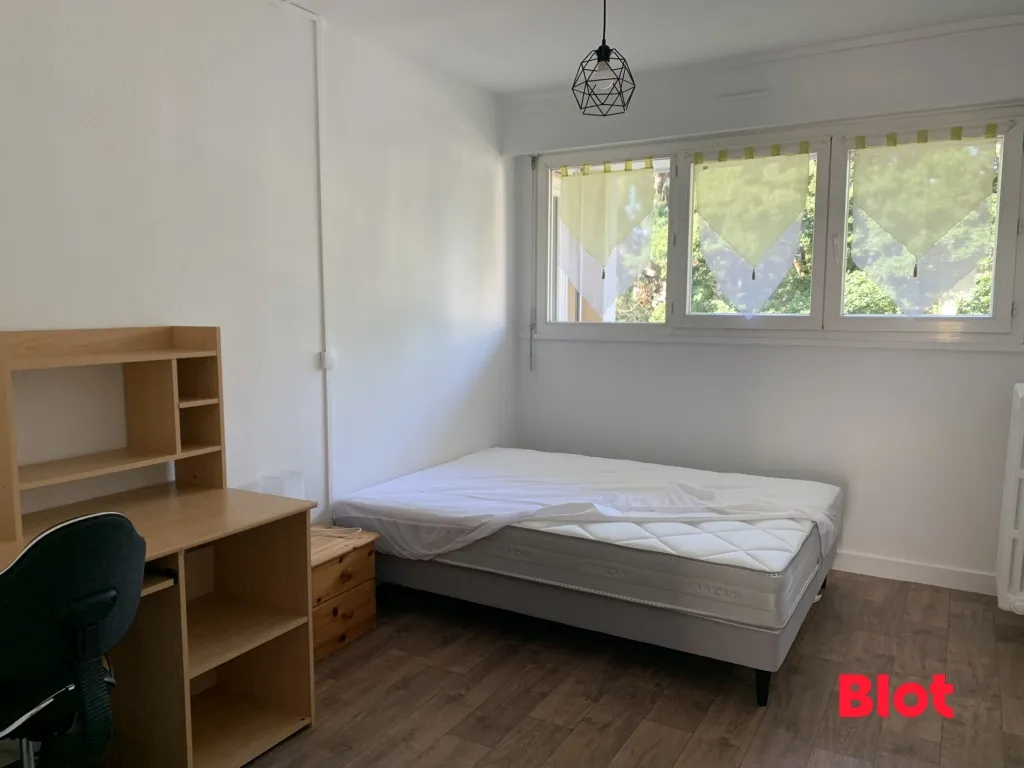 Camere da letto - 5-Piece Apartment with Balcony in Rennes Centre