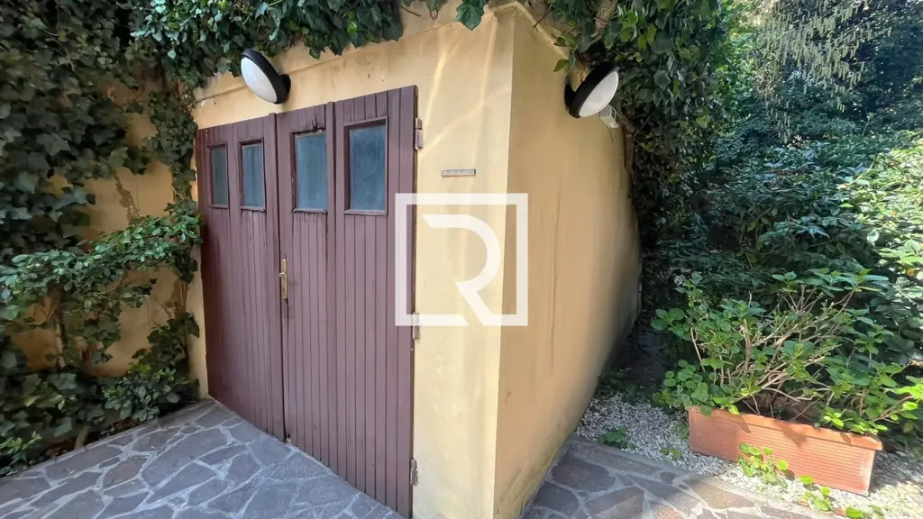 Giardino - Semi-detached House with Private Garden in Ravenna