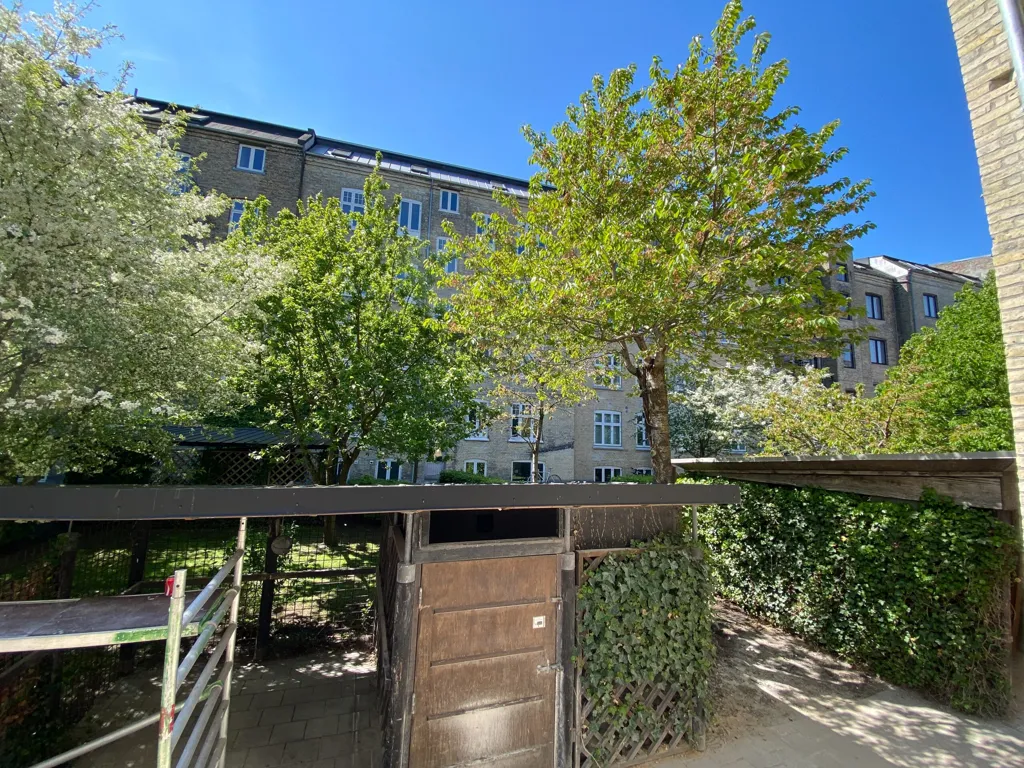 Jardin - Renovated 2-Bedroom Flat with Balcony in Aalborg