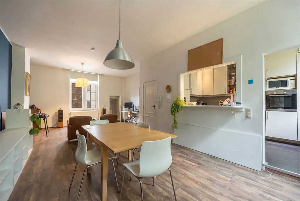 Sala da pranzo - Ready-to-Move 2-Bedroom Apartment in Central Antwerp