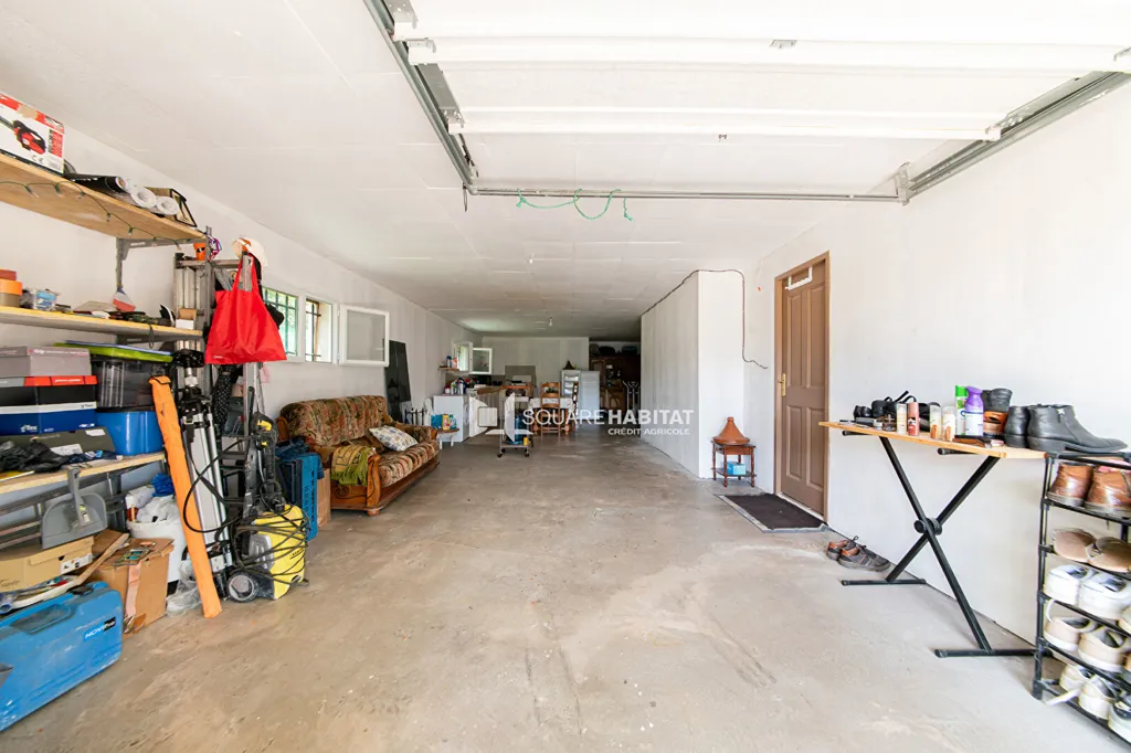 Garage - Villa sur les Hauteurs d'Apt avec Jardin