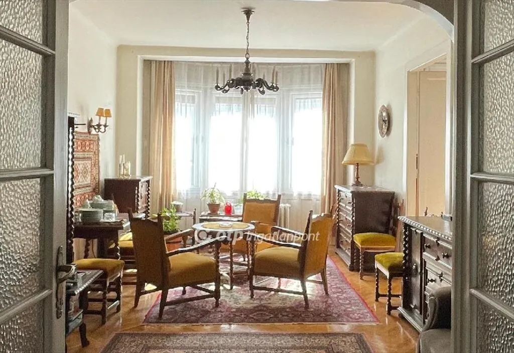 Sala da pranzo - Bauhaus Flat with Balcony in Budapest XIII